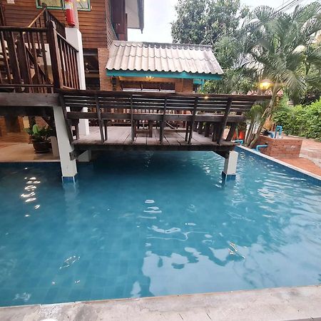 Apartamento Tepbunthomhouse Ayutthaya Exterior foto