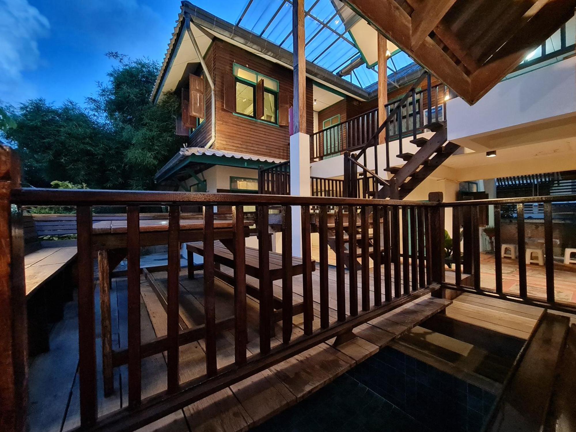 Apartamento Tepbunthomhouse Ayutthaya Exterior foto