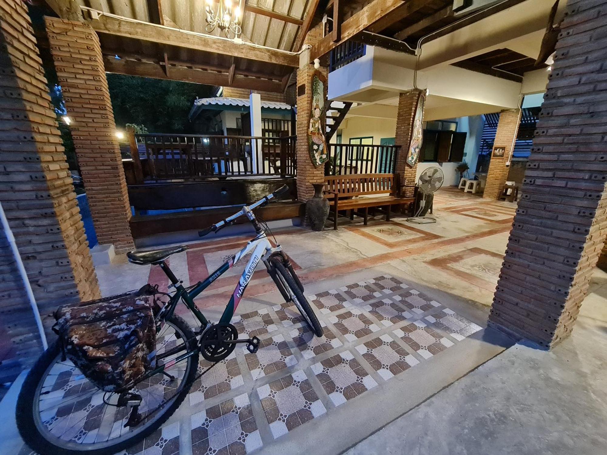 Apartamento Tepbunthomhouse Ayutthaya Exterior foto