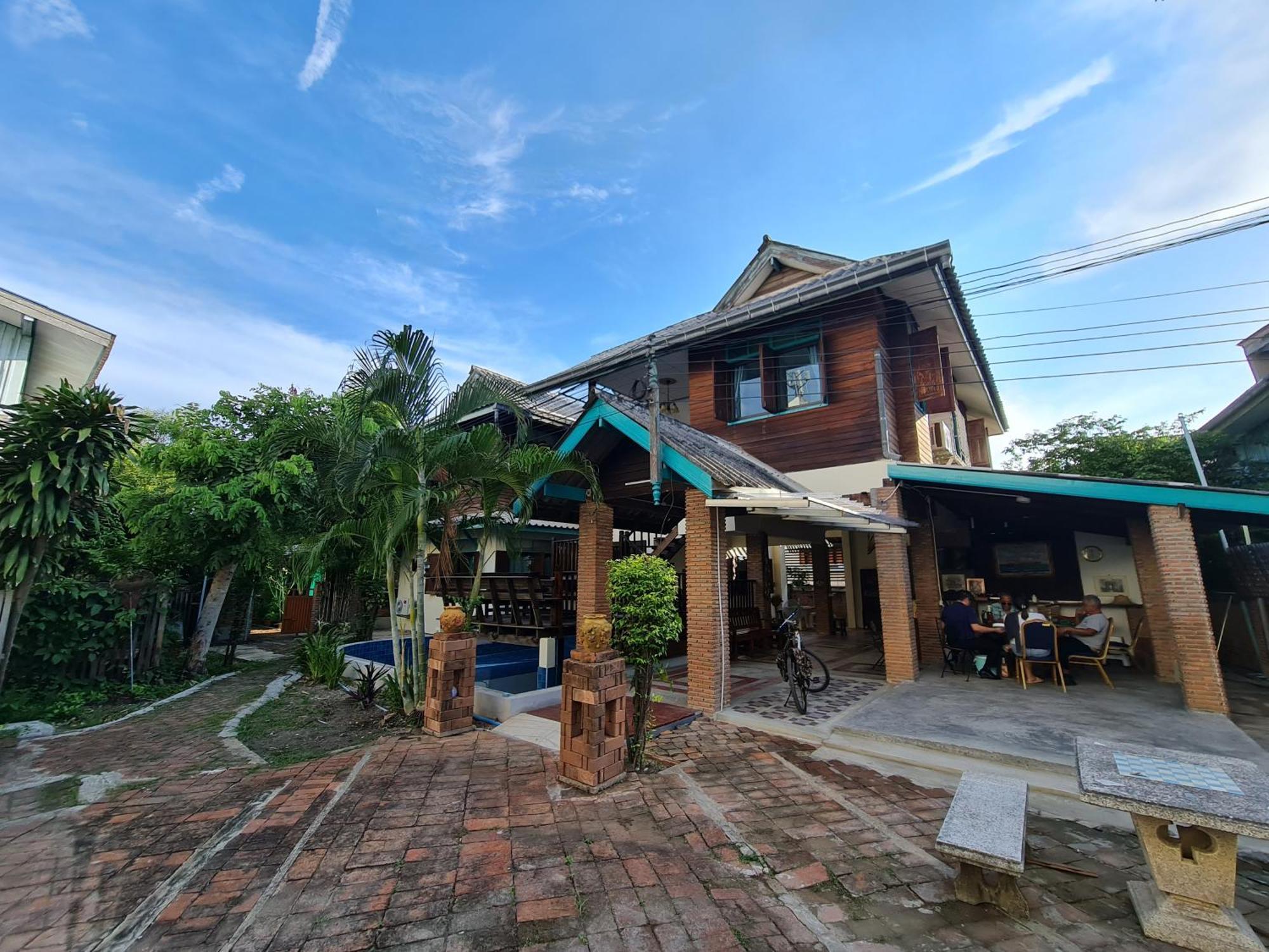 Apartamento Tepbunthomhouse Ayutthaya Exterior foto