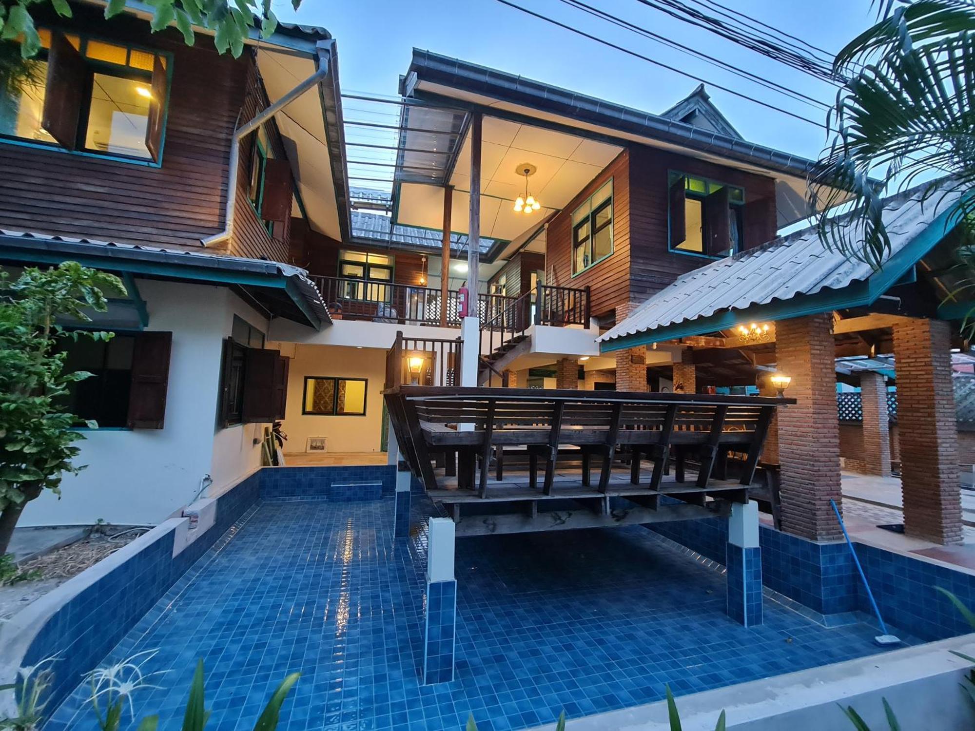Apartamento Tepbunthomhouse Ayutthaya Exterior foto