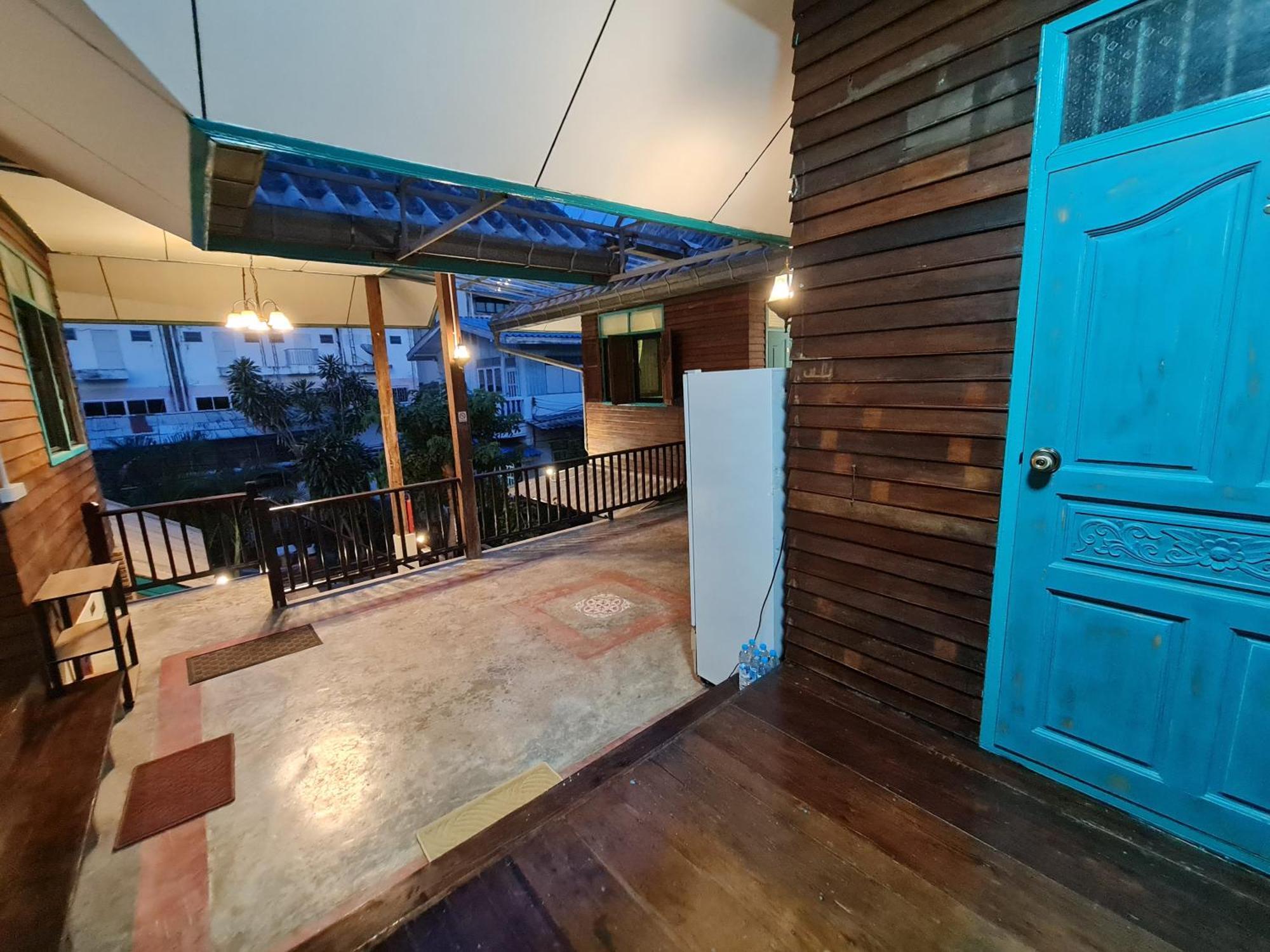 Apartamento Tepbunthomhouse Ayutthaya Exterior foto