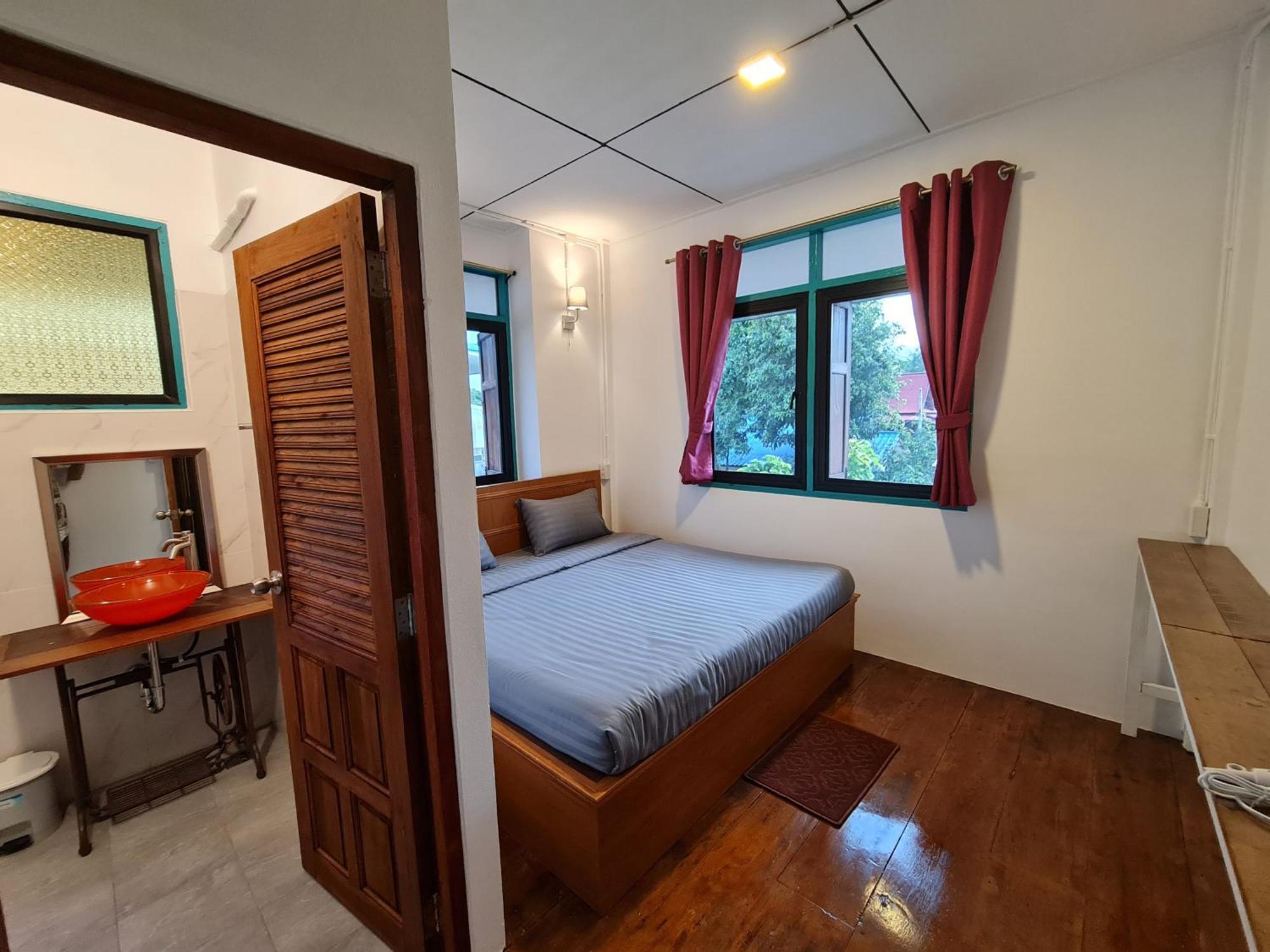 Apartamento Tepbunthomhouse Ayutthaya Exterior foto
